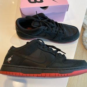 Nike SB Dunk Low TRD QS Black Pigeon Men's Size 11 , With Box 883232-008